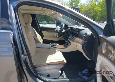 2018 Mercedes-Benz E 300 4Matic from USA, damaged, VIN WDDZF4KB1JA413834